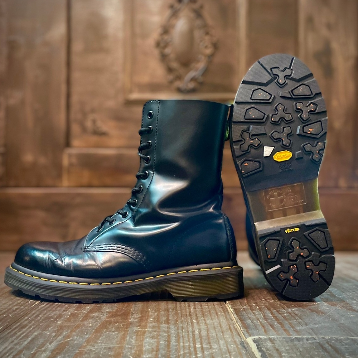 マーチングブーツ Dr.Martens（ドクターマーチン） – ASHIDO HOKKAIDO