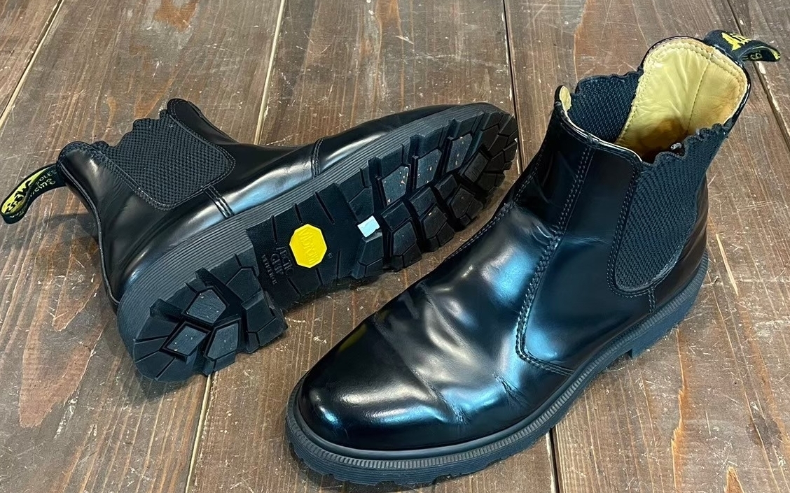 マーチングブーツ 