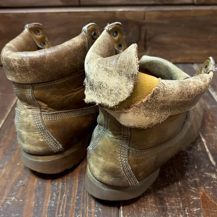 ティンバーランド 履き口 破れ スポンジ交換 革当て 札幌 修理