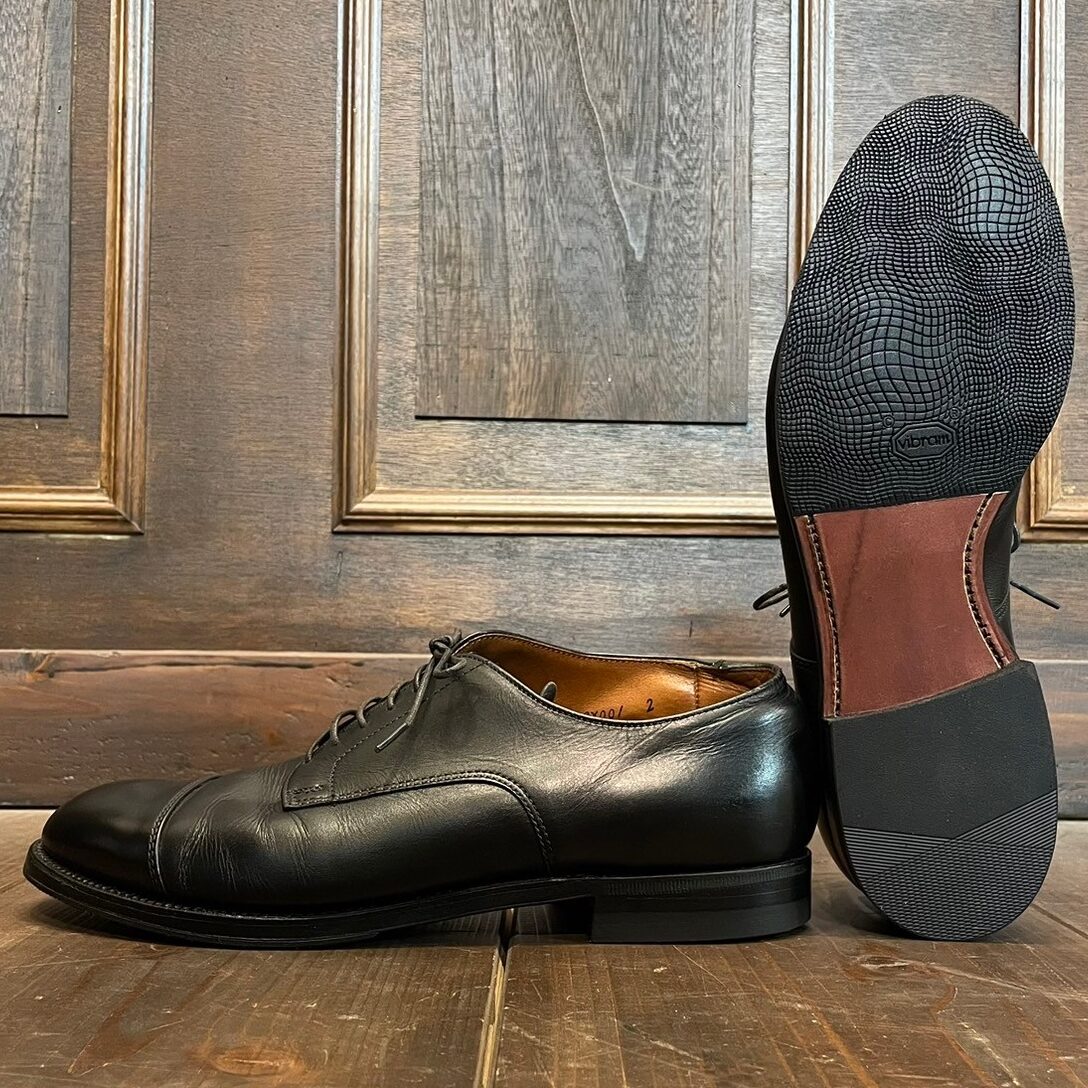 オールデンのレザーソールを靴修理オールソールを札幌で純正レザーソールにリペアしハーフラバーうらばりした画像