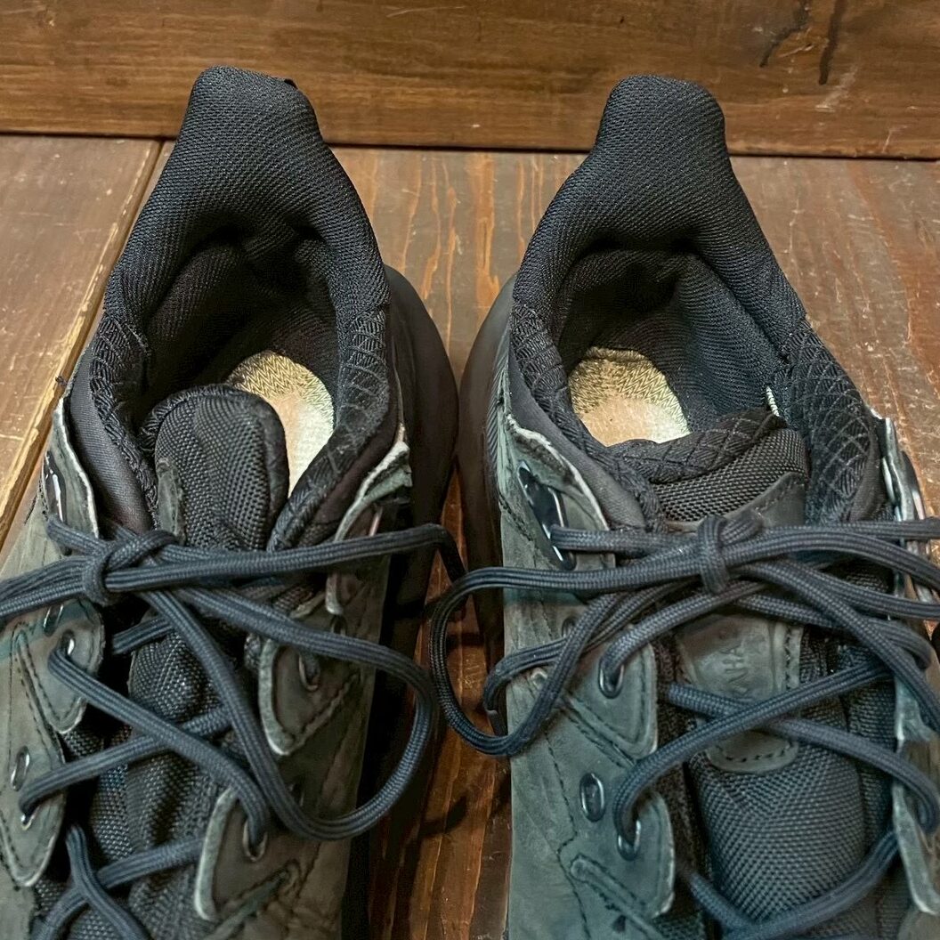 HOKA　ホカ　トレイルランニング　トレラン　破れ　内側　カカト　修理　リペア　札幌　ソール張り替え　交換